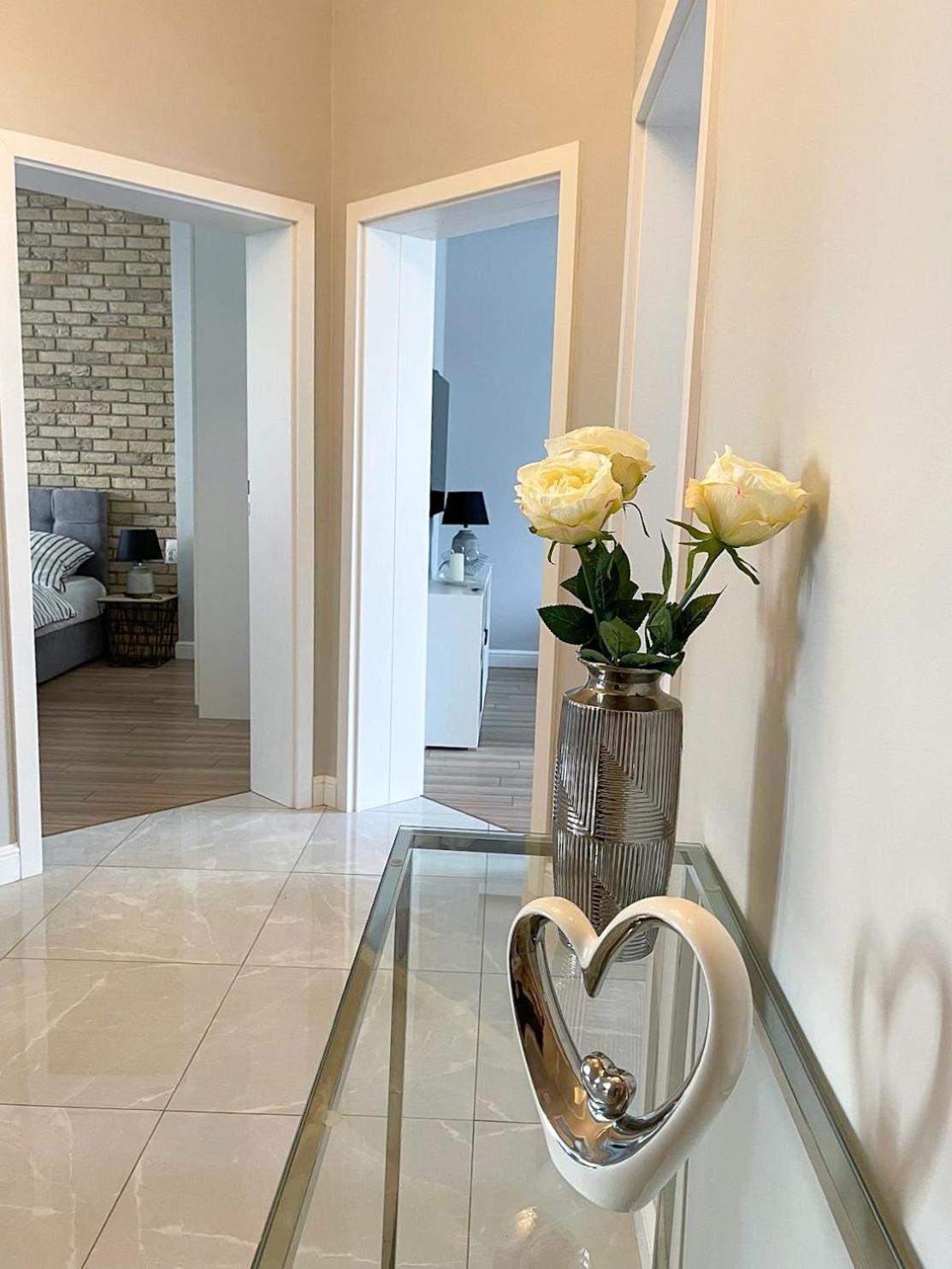 Luksusowy Apartament Dla 6 Osob - 90 M2 Swinoujscie Ngoại thất bức ảnh